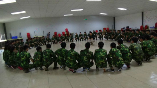 不朽情缘官网登录入口精密测厚仪公司同事迎接新挑战