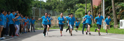 不朽情缘官网登录入口精密设备女子100米冲刺跑